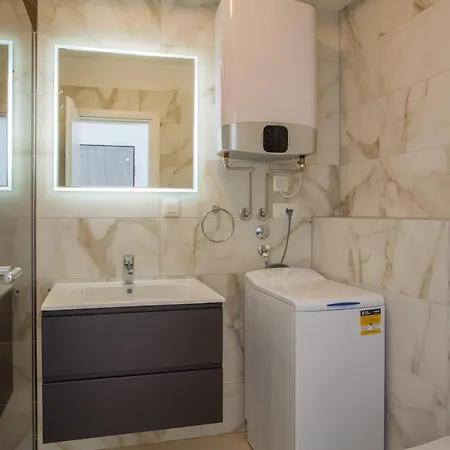 Apartman Madonnina Cres Exterior foto